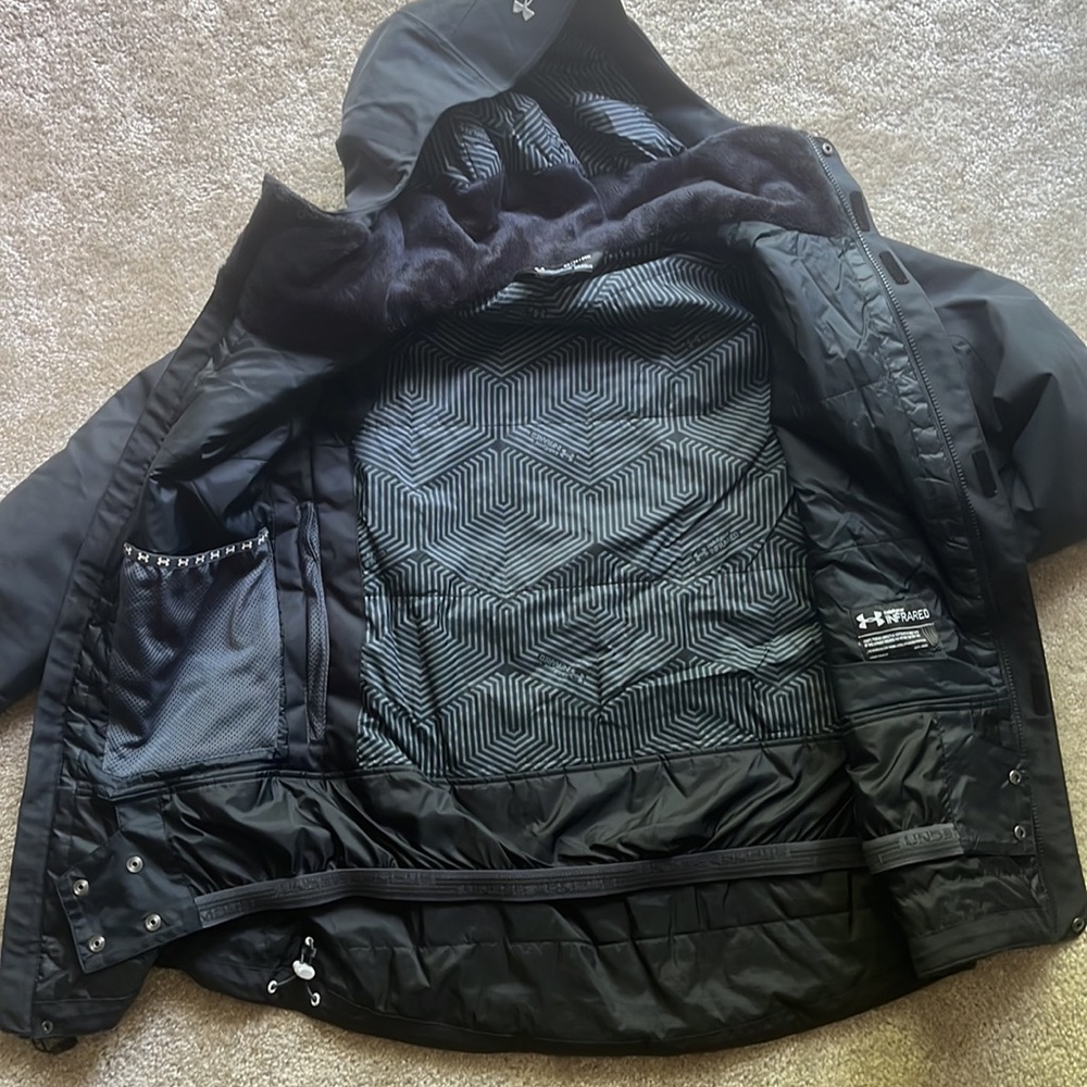 Snowboard jacket - Picture 4 of 5